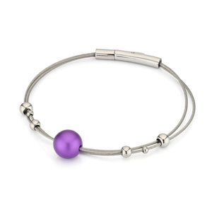 Bracelet with purple balls A274P