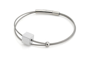 Armband kubus en bolletje A259