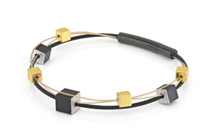 Armband speelse kubusjes goud|zwart A257Z